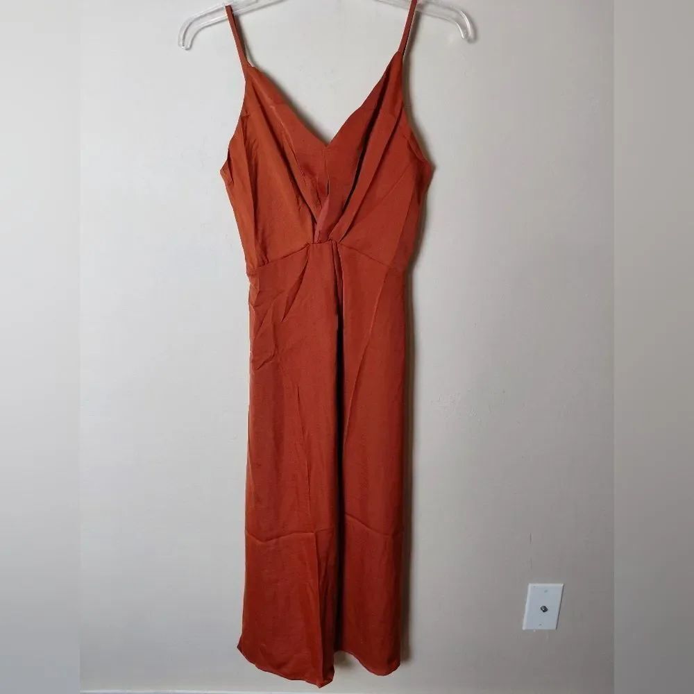 Hayden Los Angeles Rust Orange Midi Keyhole Dress. New With Tags.